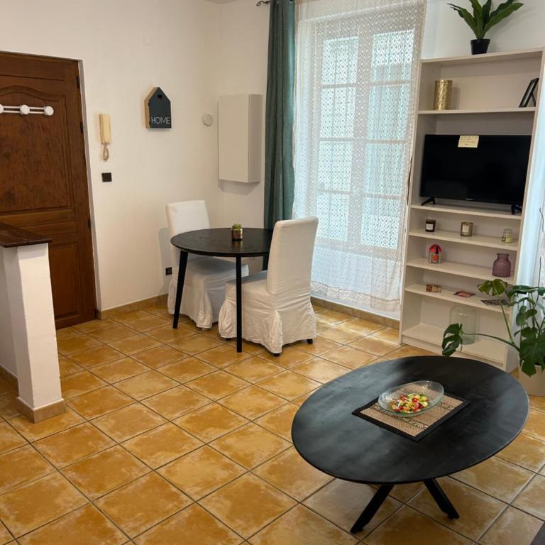 Appartement Intra-muros - Appartement 2 Chambres - 4