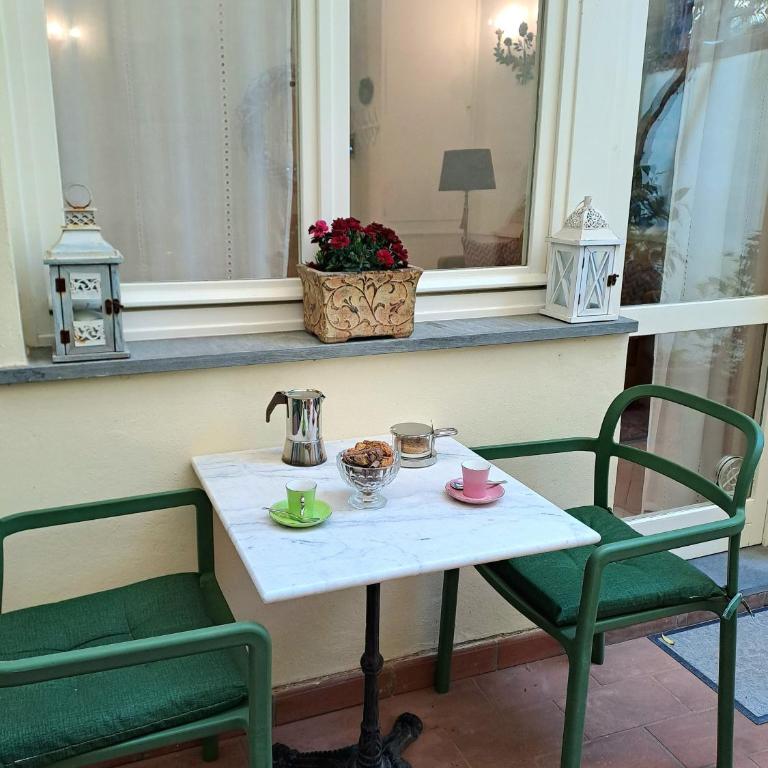 Nel cuore del centro storico di Lucca a ridosso della Cattedrale di San Martino appartamento con accesso autonomo e giardino esclusivo - Casa con 1 Camera da Letto - 7