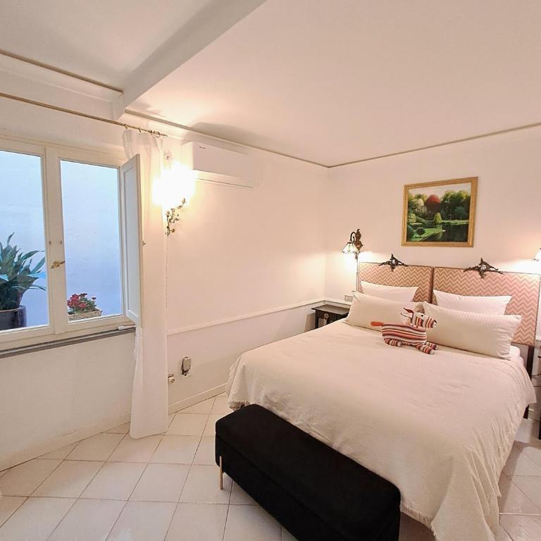 Nel cuore del centro storico di Lucca a ridosso della Cattedrale di San Martino appartamento con accesso autonomo e giardino esclusivo - Casa con 1 Camera da Letto - 8