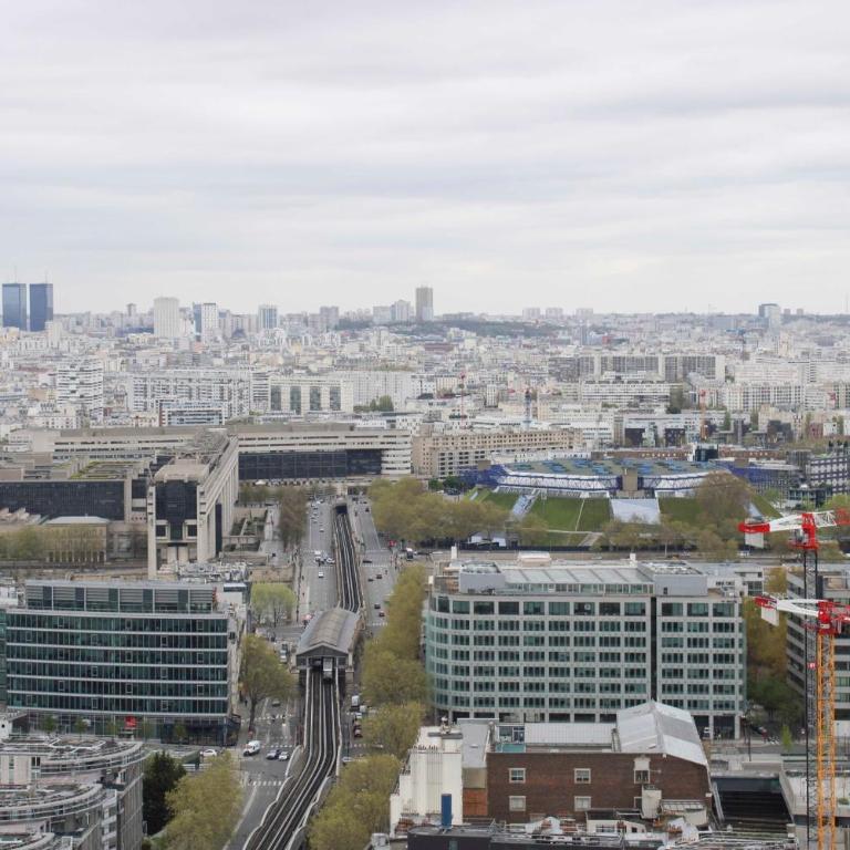 Vue panoramique sur Paris - Appartement - 26