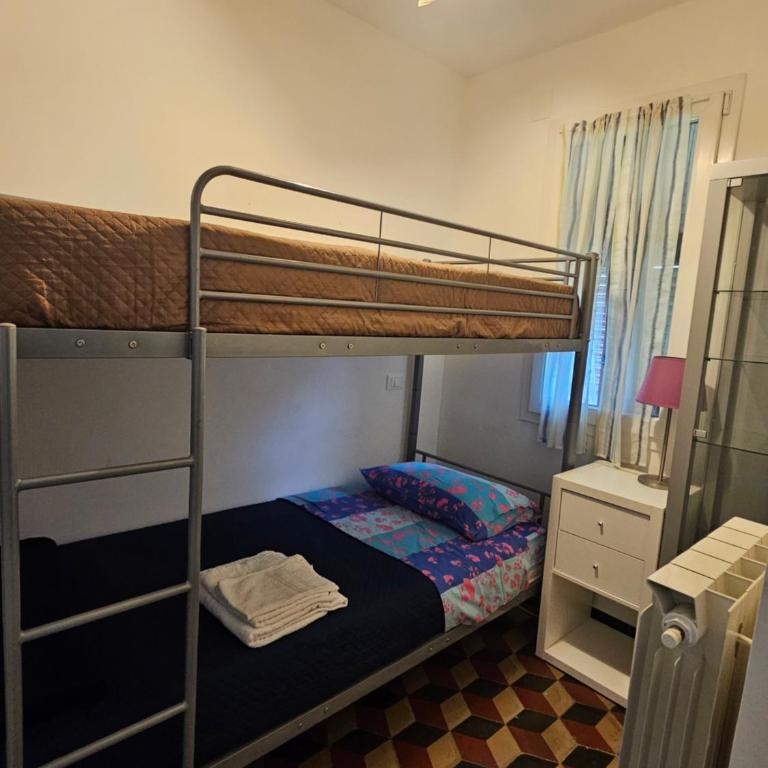 Relax Vicino Al Centro - Appartamento con 2 Camere da Letto - 2
