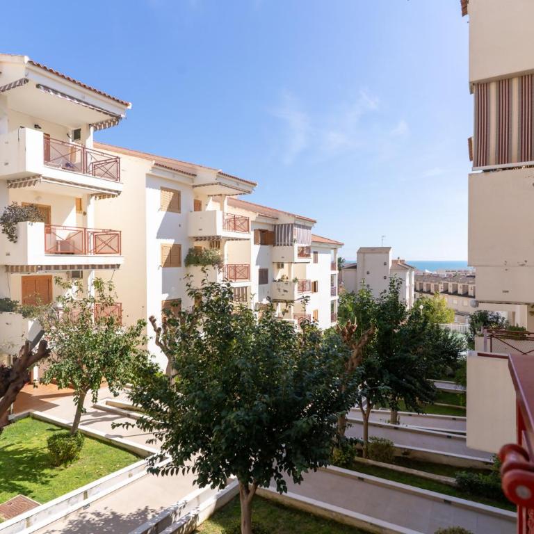 rentafive - Piscina - Parking - Playa - Apartamento - 1