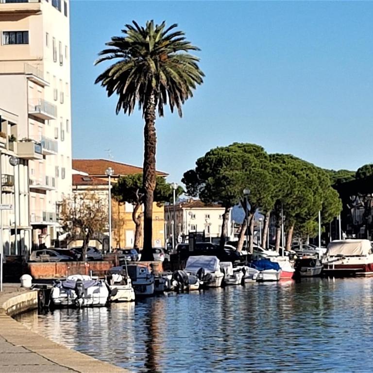 Historical Apartments By Seaside - Appartamento con Balcone - 17