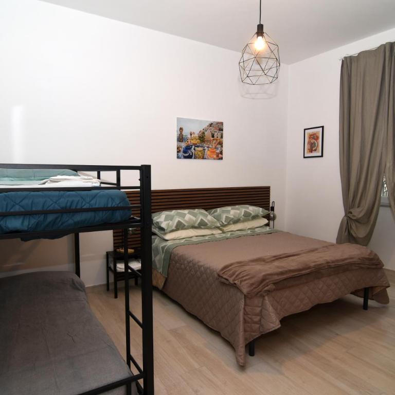 Le Case di Ale - Via Ruggi - Holidayhome in Salerno - Appartamento con 1 Camera da Letto - 1