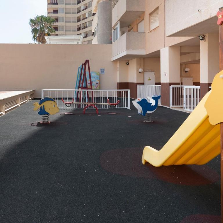 Cullera Playa Racó - Two-Bedroom Apartment with Terrace and Sea View - 47