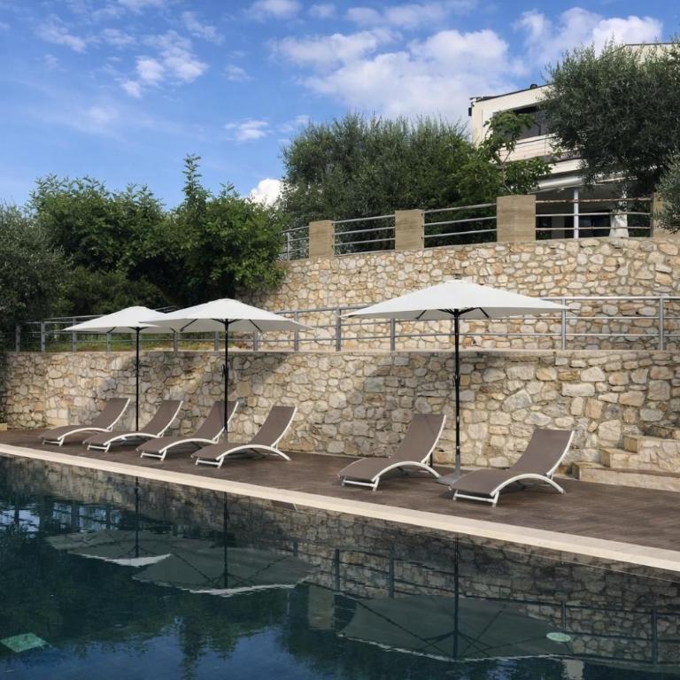 Zia Nì Boutique Suites - Double Room with Patio - 20