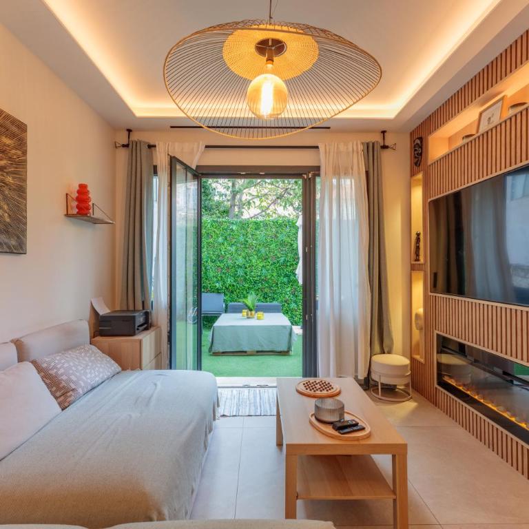 Cannes, 3 bedrooms, sleeps 6, garden, 2 bathrooms - Maison 3 Chambres - 9