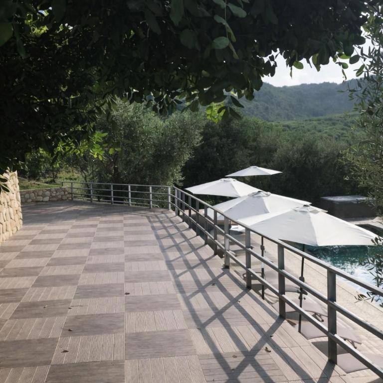 Zia Nì Boutique Suites - Double Room with Patio - 21