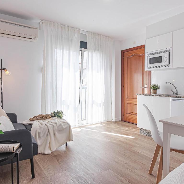 Terreo 10-12 - Apartamento de 1 dormitorio - 12