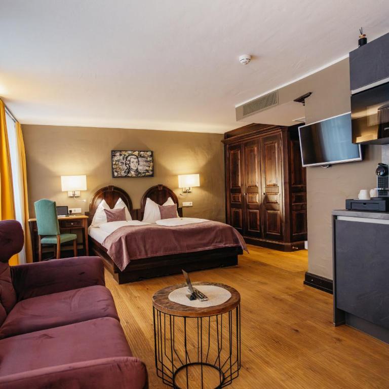 Altstadt Hotel Stadtkrug - Junior Apartment - 1
