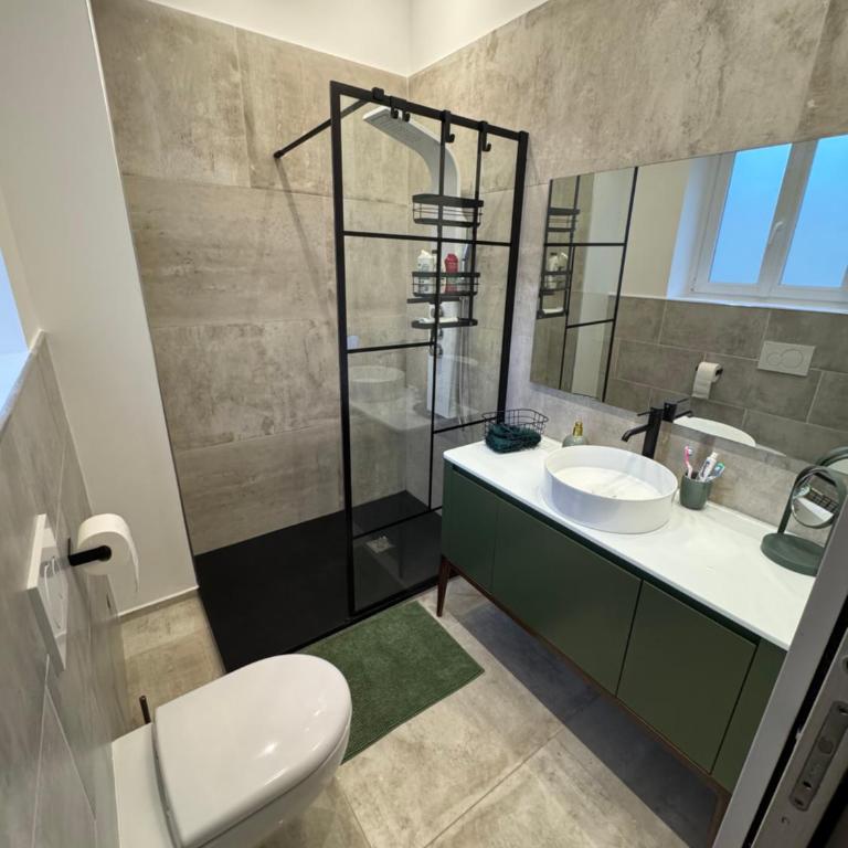 Charmant T2 Rue Cardinal Fesch Ajaccio - Appartement 1 Chambre - 11