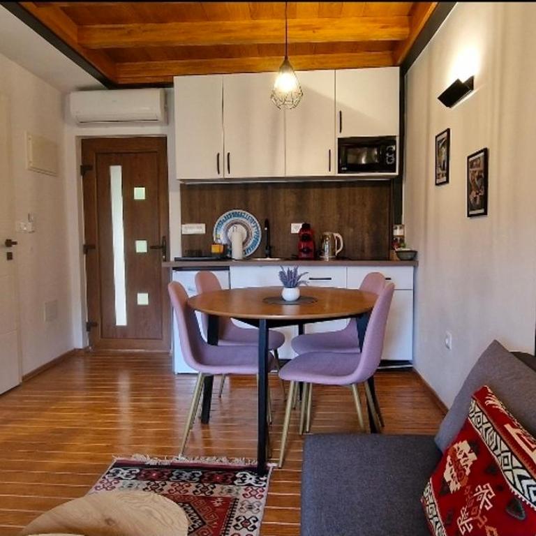 Apartment Leon - One-Bedroom Apartment - 12