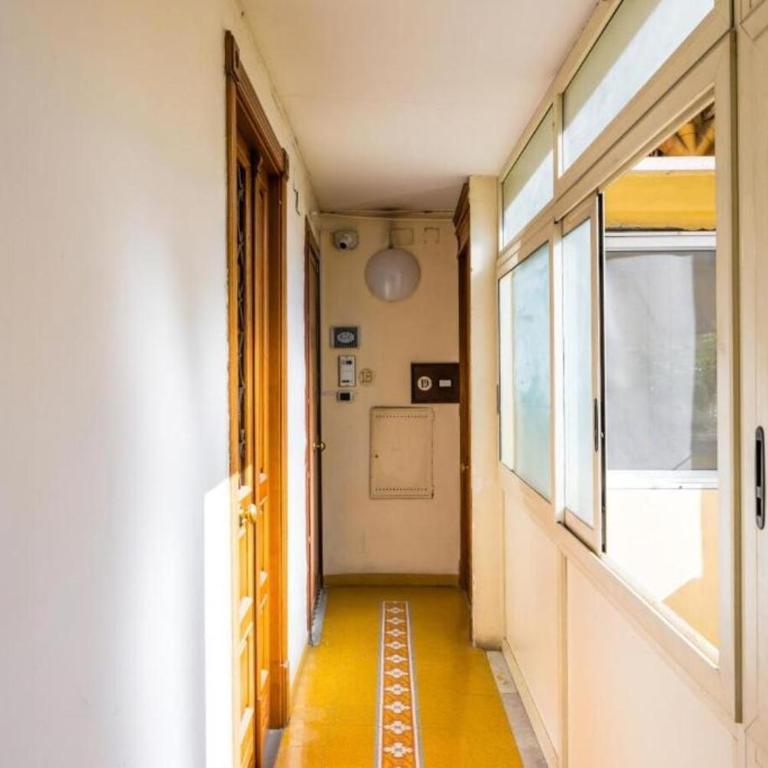 Angioino Central - Double Room with Private Bathroom - 9