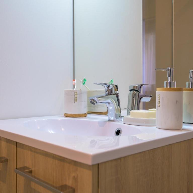 Nemea Appart Hotel Coliseum Amiens Centre - Studio Smart - 2