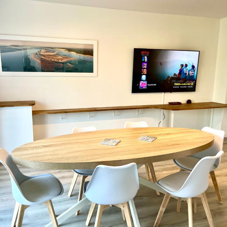 Apartment with a quiet garden and parking - 6 guests - Appartement Familial 2 Chambres - 5
