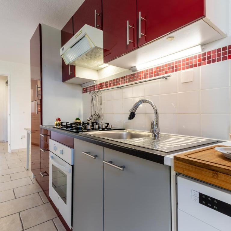 Le Cap Playa - Appartement calme - Avant port - terrasse - proche plages - Two-Bedroom Apartment - 10