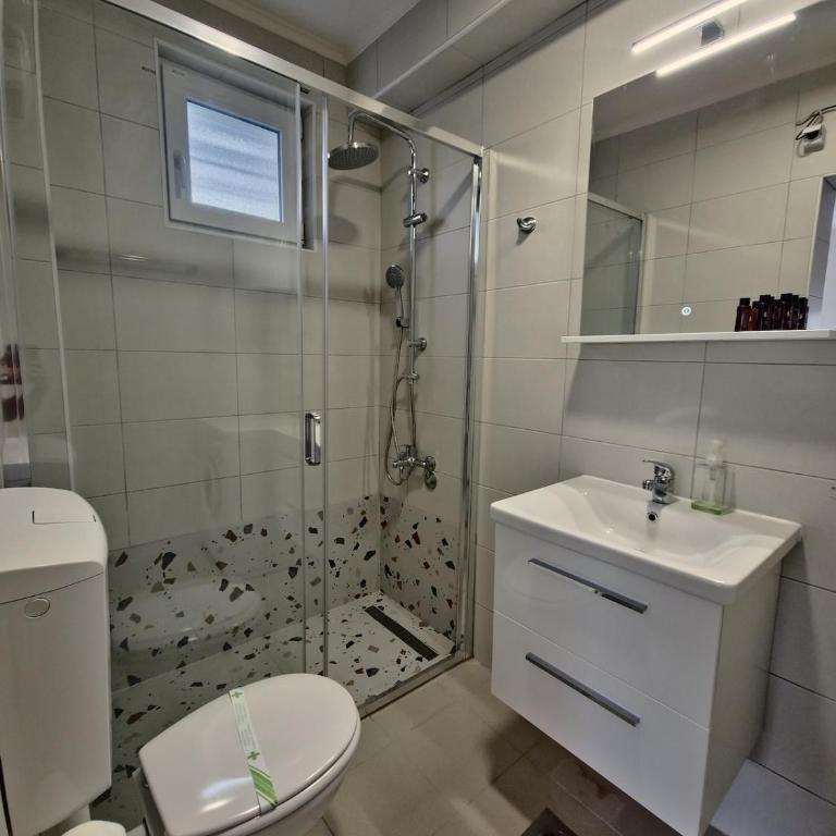 Pure Sky Apartments - with pool - Apartment - Ground Floor - 6