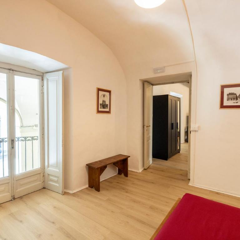 LA BUSSOLA VINTAGE HOUSE-Centro Storico-A due passi da tutto - One-Bedroom Apartment with City View - 9