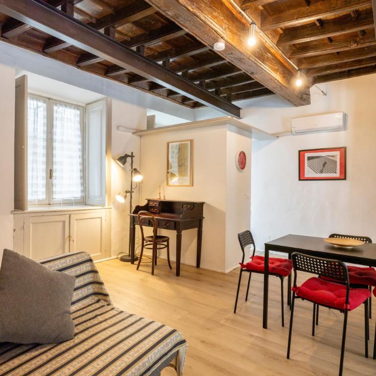 LA BUSSOLA VINTAGE HOUSE-Centro Storico-A due passi da tutto - One-Bedroom Apartment with City View - 1