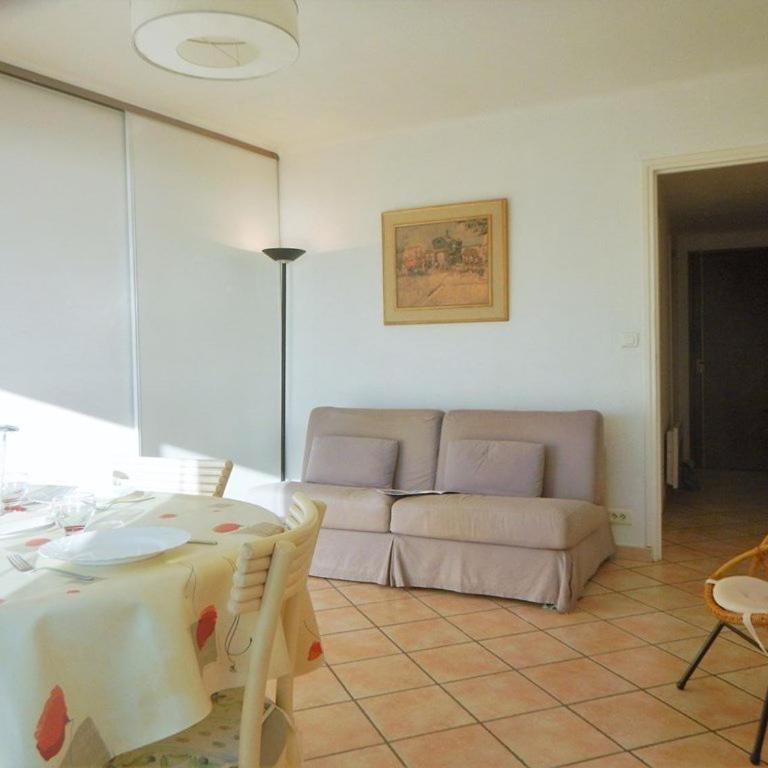 LV200-028 APPT 2 pièces 4 couchages LE LAVANDOU - Appartamento con 1 Camera da Letto - 5