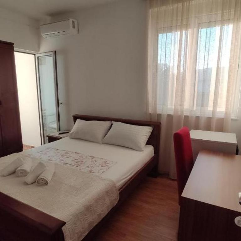 Casa ROBI - Apartments - Double Room with Balcony - 5