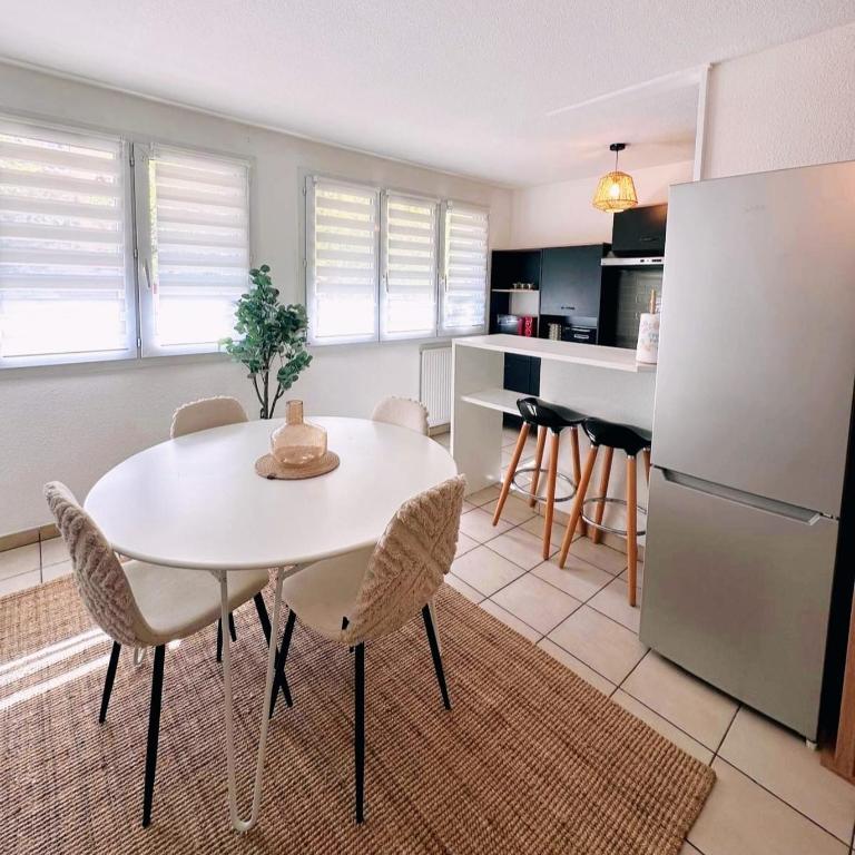 T2 cosy & lumineux avec clim et wifi - One-Bedroom Apartment - 1