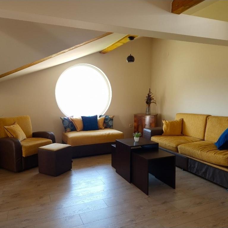 Pure Sky Apartments - with pool - Apartment with Balcony - 16