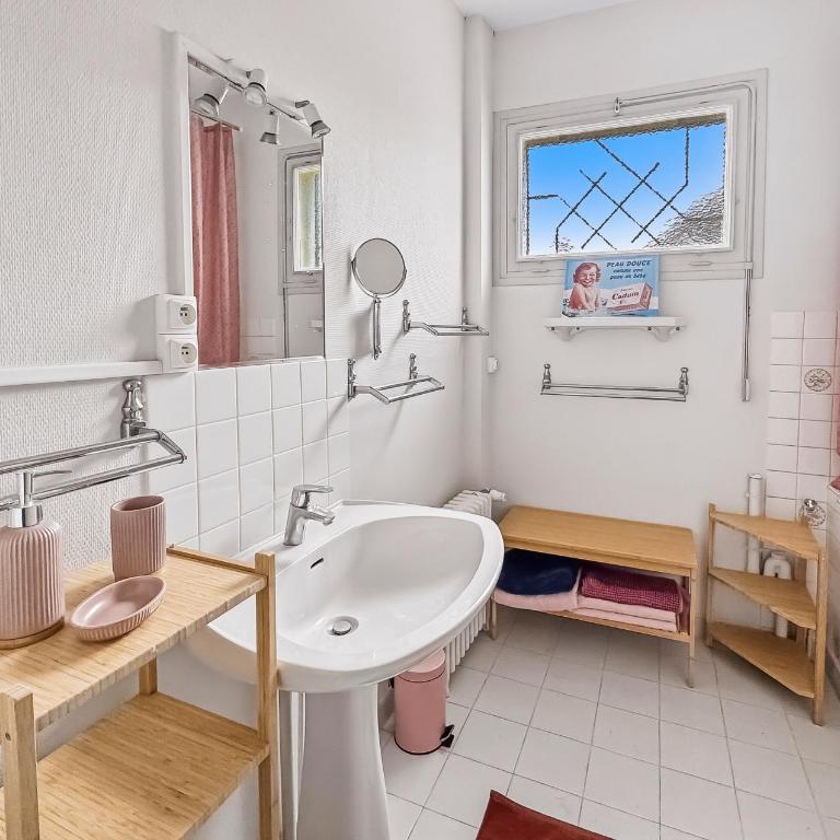 T3 authentique avec terrasse et parking privé - Appartement 3 Chambres - 17
