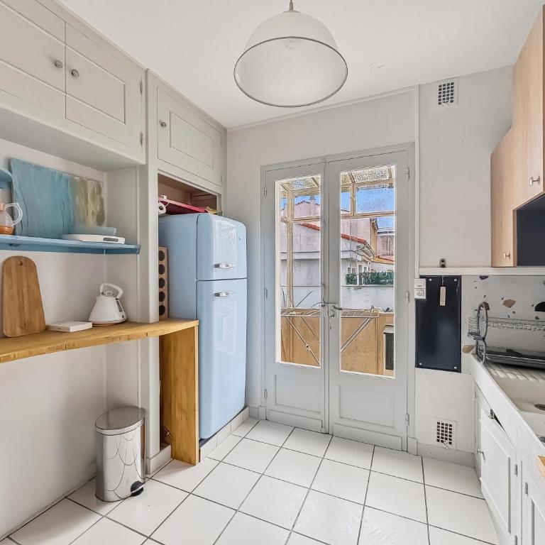 T3 authentique avec terrasse et parking privé - Appartement 3 Chambres - 10