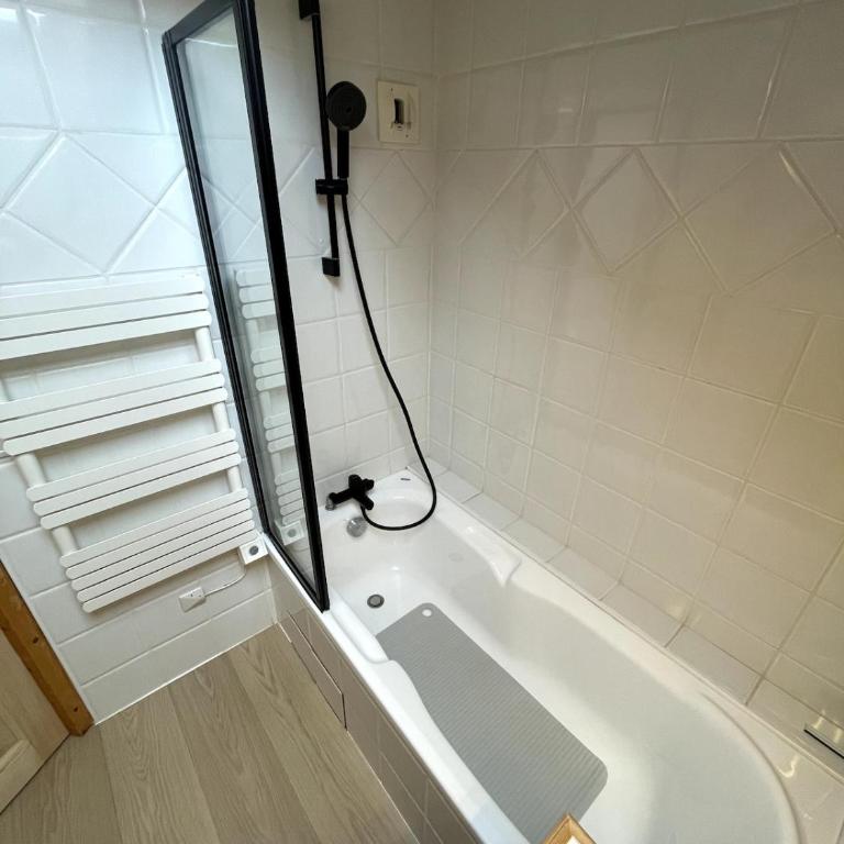 Chaleureux 2 chambres mansardé aux Houches - Appartement 2 Chambres - 51