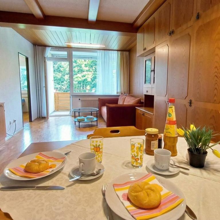 VERONIKA Haus KMB Seeappartement am Ossiacher See mit direktem Seezugang und Hallenbad - Apartment mit 2 Schlafzimmern und Balkon - 1