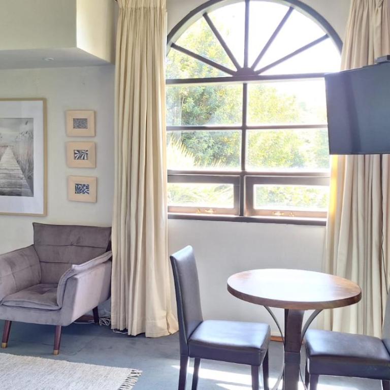 Hotel Casa Marron - Deluxe Suite with Spa Bath - 3