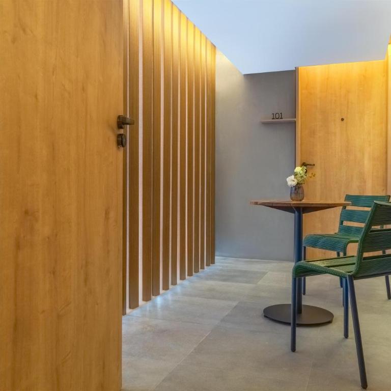 NH Guadalajara Studios - Dual Studio Connecting Rooms (2 Adults + 2 Children) - 2