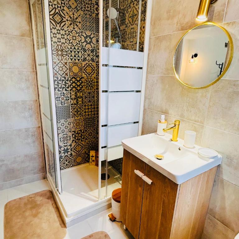 Charmants T2 rénovés - Jardin - Centre ville - Apartamento Deluxe de 1 dormitorio - 4