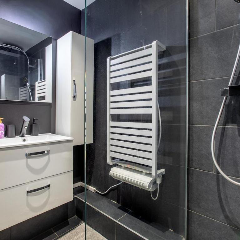 Appartement T2 Cosy avec Fibre et Stationnement Gratuit - Apartment mit 2 Schlafzimmern - 11