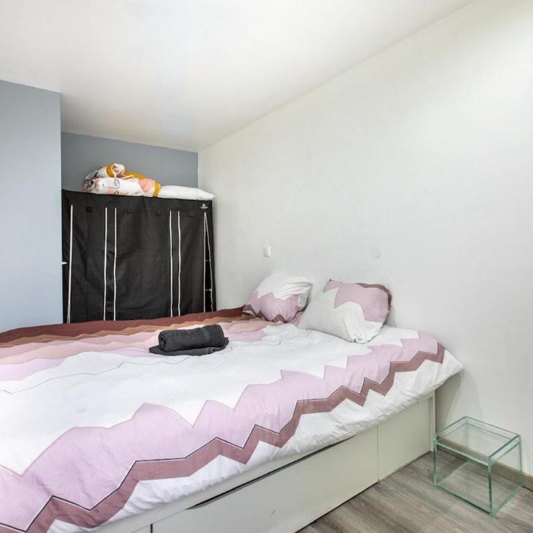 Appartement T2 Cosy avec Fibre et Stationnement Gratuit - Apartment mit 2 Schlafzimmern - 17