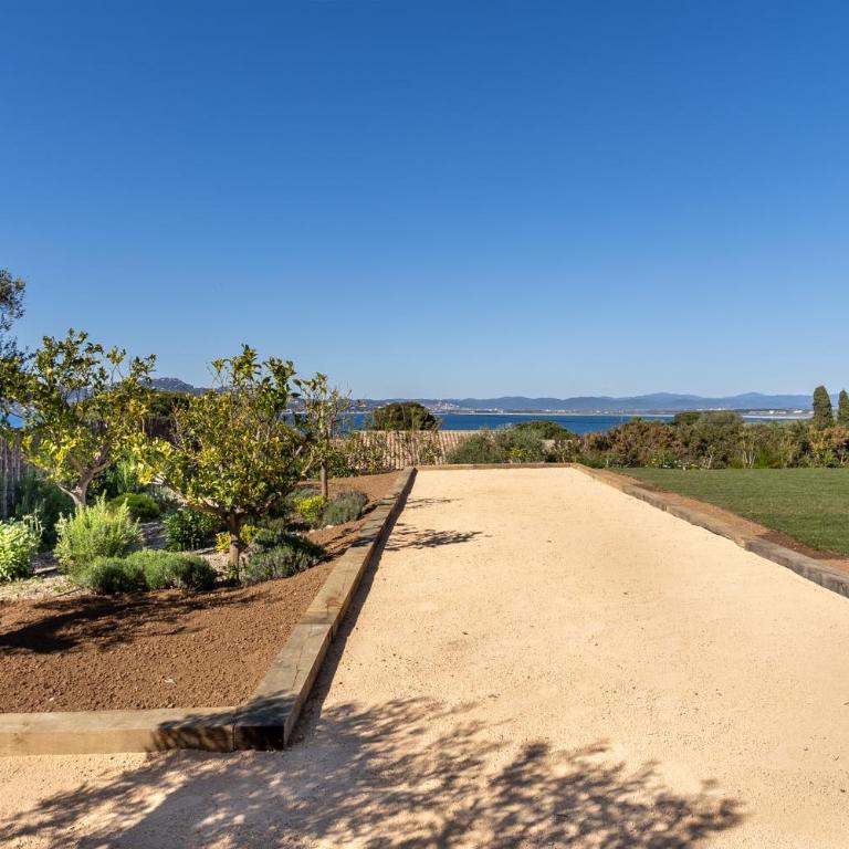 Villa PERLE DE GIENS sur PRESQU'ILE de GIENS 200 M de la mer VUE MER exceptionnelle - Villa - 27