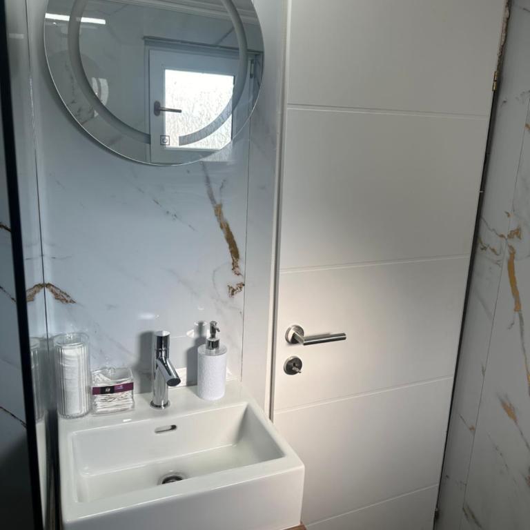 Apartments City Center Mostar - Apartment - 14