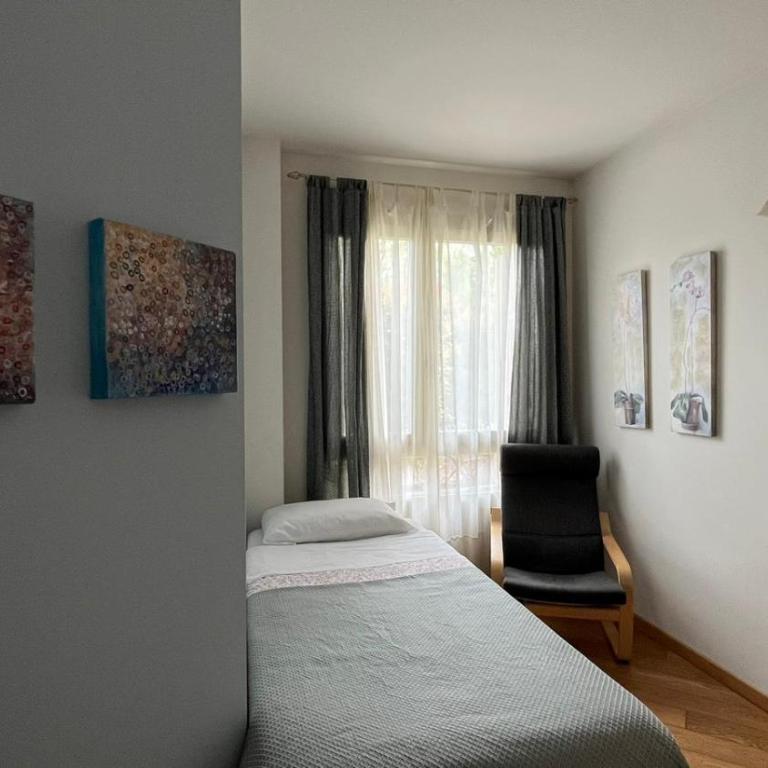 Bombyx Inn - Triple Room - 11