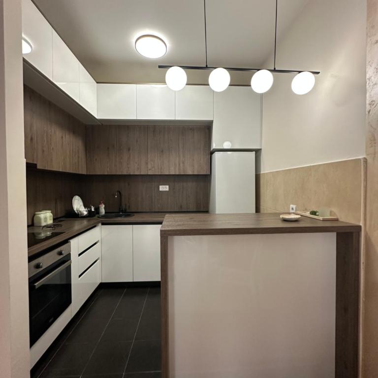 Stex Premium Residence - One-Bedroom Apartment with Terrace - 13