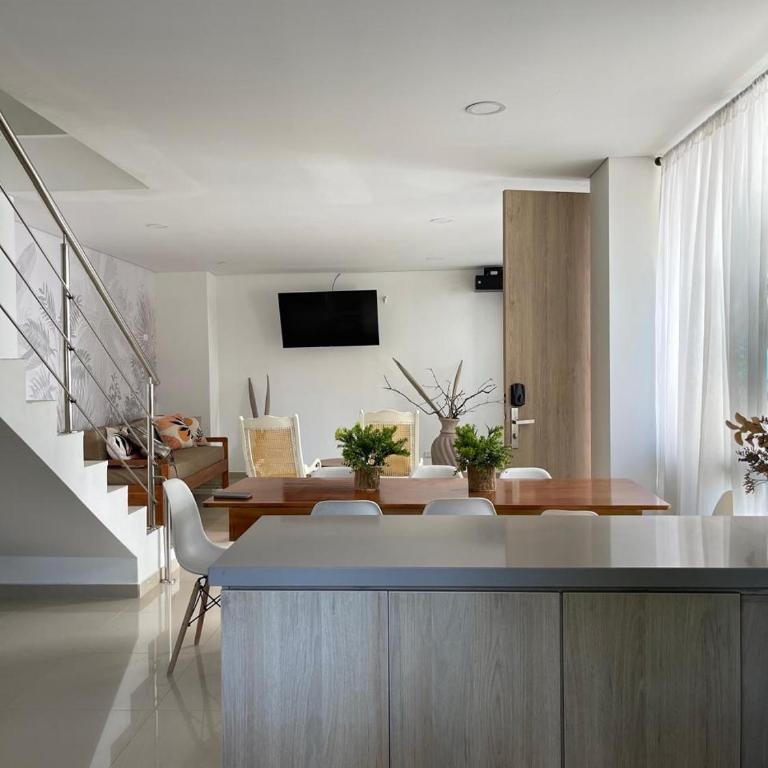 Fabulosa casa, Playa y Centro Histórico a pasos - Casa de 4 dormitorios - 1