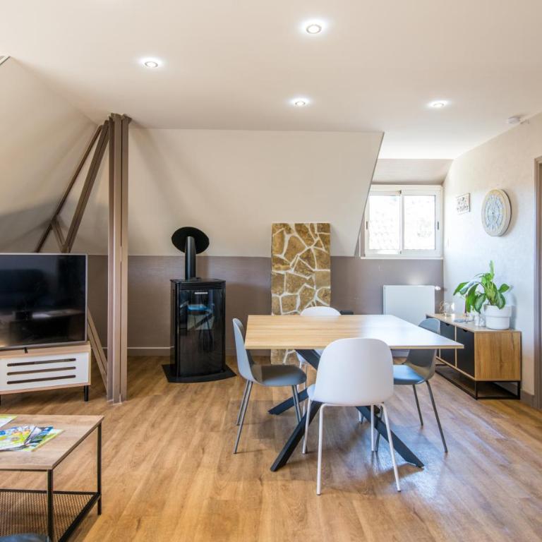 Appt Alba lumineux fibre avec parking privatif - Appartement 2 Chambres - Vue sur Jardin - 1