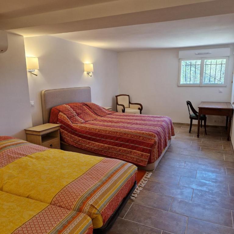 Villa Paradisio - Jolie villa climatisée avec piscine et jardin privés parking proche centre ville - Villa avec Piscine Privée - 22