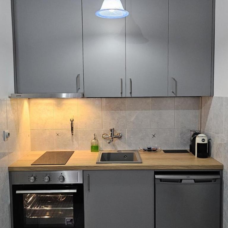 Apartments 101 - Apartment - 11