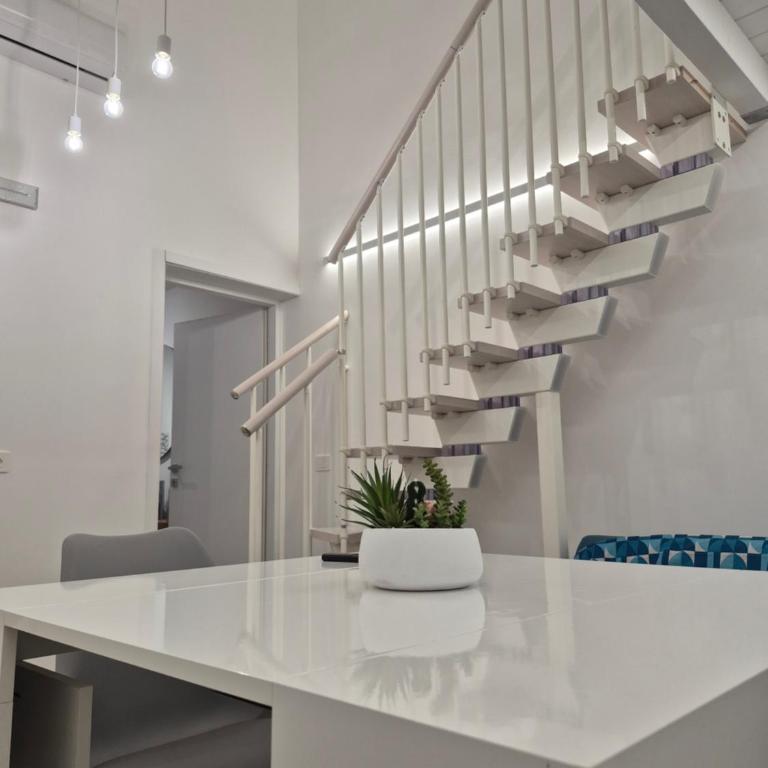 Loft "Up & White" Purezza Fascino Spazio Lecce - Casa con 2 Camere da Letto - 28