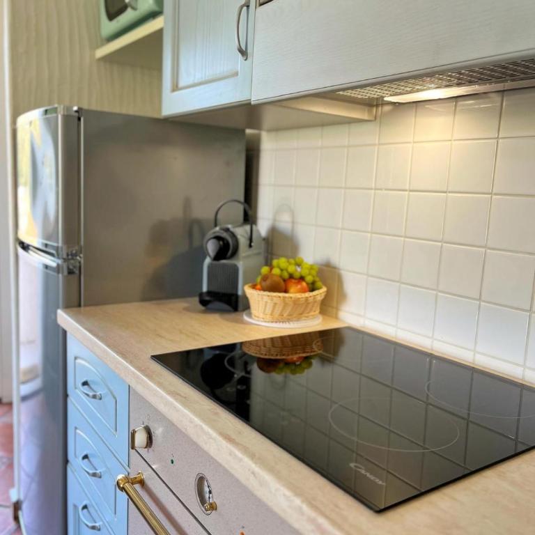 Via Belli 5 Porto Rotondo - Appartamento Deluxe con 1 Camera da Letto e Vista Città - 7