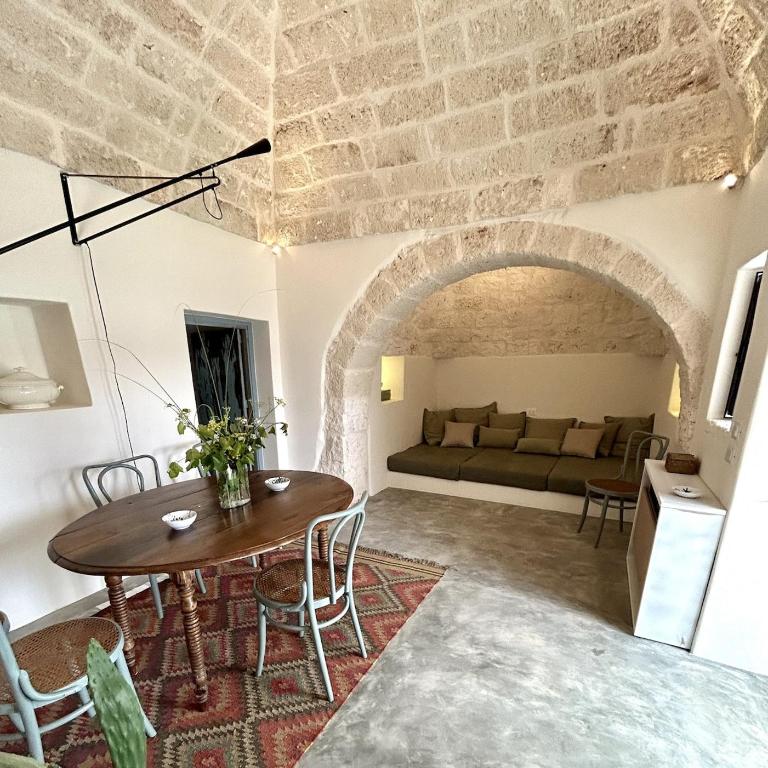 Ostuni Villa with Trullo 3 bedrooms Pool in Olive Grove near the Sea - Villa Deluxe - 30