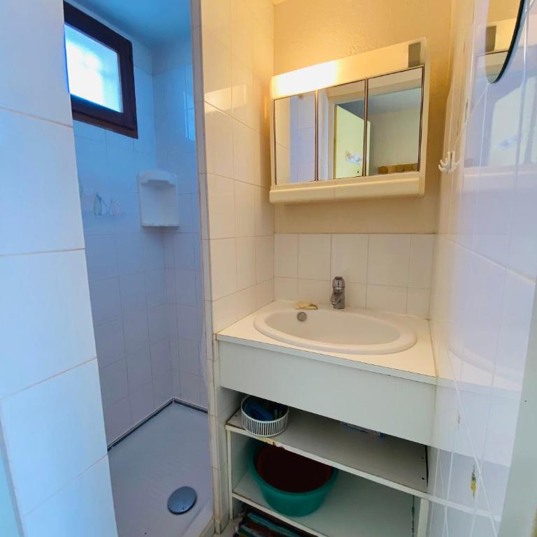 JF IMMO-Villa de vacances climatisee avec terrasse et parking - Maison 2 Chambres - 17