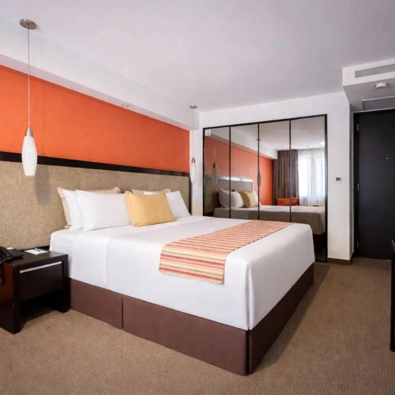Hotel Catedral - Junior Suite - 6
