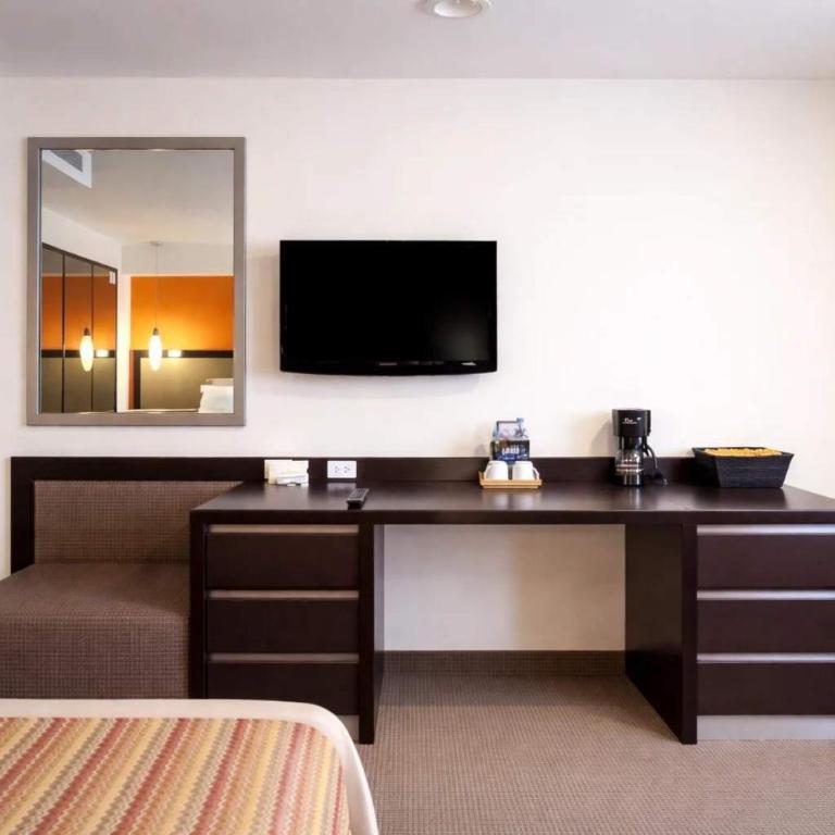 Hotel Catedral - Junior Suite - 5